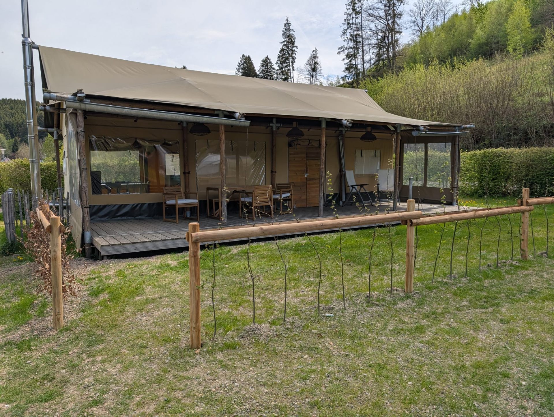 Camping Lodge Außenansicht